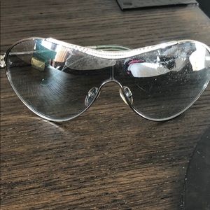 Valentino aviators